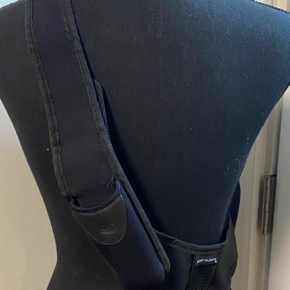 Body glove Velcro swim sport crossbody - Picture 4 of 5